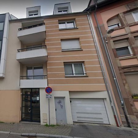 Hallesgare 1 Free Parking Strasbourg Bagian luar foto